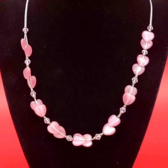 Jewelry - Valentine's Heart shaped pink 16" necklace